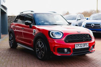 Mini C-Man 1.5 Cooper S E All4 Spo Hybrid Electric Chili Red