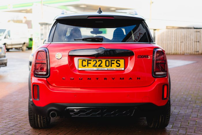 Mini C-Man 1.5 Cooper S E All4 Spo Hybrid Electric Chili Red