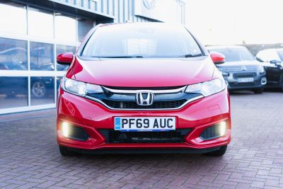 Honda Jazz 1.3 Se I-Vtec Cvt Petrol Red