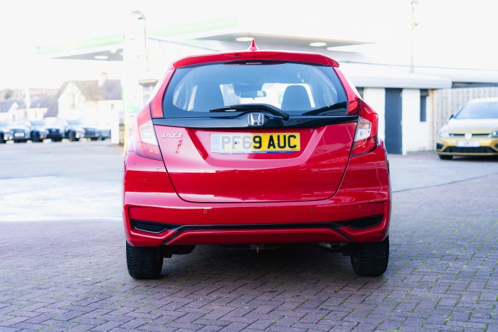 Honda Jazz 1.3 Se I-Vtec Cvt Petrol Red