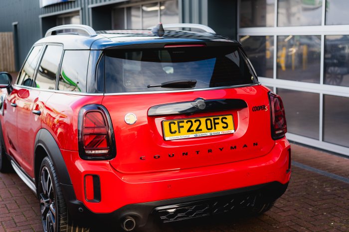 Mini C-Man 1.5 Cooper S E All4 Spo Hybrid Electric Chili Red
