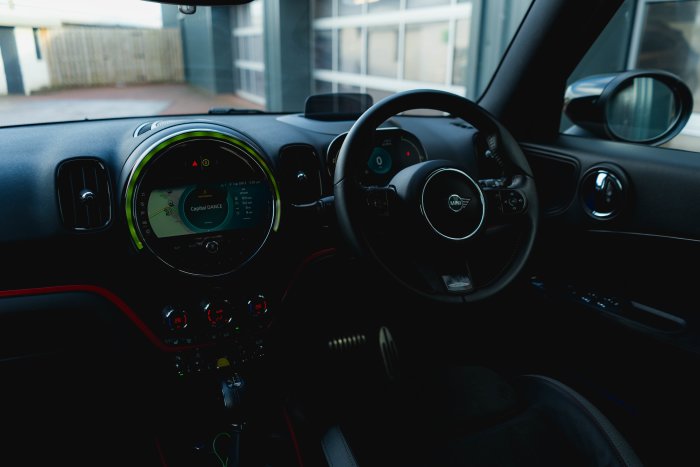 Mini C-Man 1.5 Cooper S E All4 Spo Hybrid Electric Chili Red