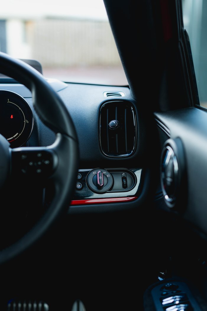 Mini C-Man 1.5 Cooper S E All4 Spo Hybrid Electric Chili Red