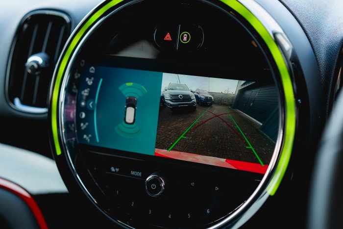 Mini C-Man 1.5 Cooper S E All4 Spo Hybrid Electric Chili Red